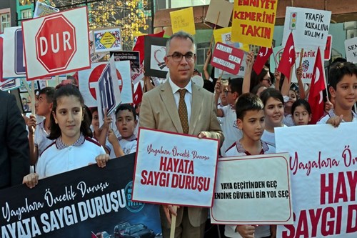  Maltepe'de 'Yayalara Öncelik Duruşu, Hayata Saygı Duruşu'